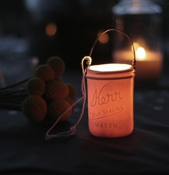 mason-jar_votice_lantern-1.jpg