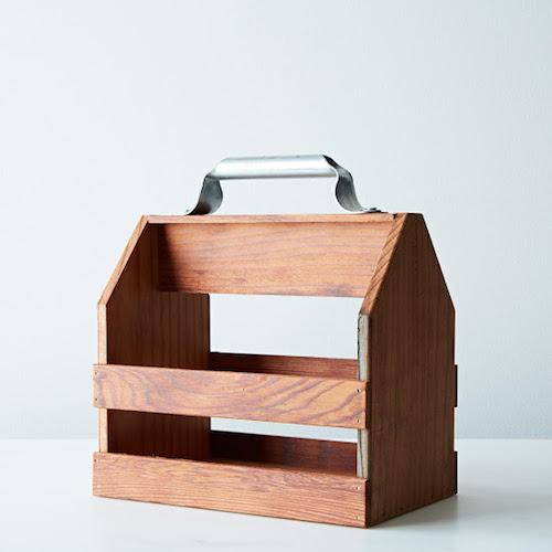 wooden_six-pack_holder-1.jpg