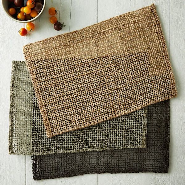 wicker_placemat_1.jpg